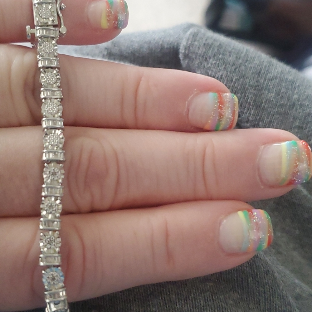Tennis bracelet